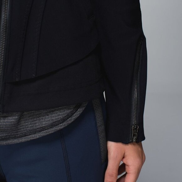 Lululemon Bust A Move Jacket - Picture 8 of 12